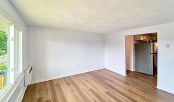 46 Carman St 4, Cranston, RI 02910