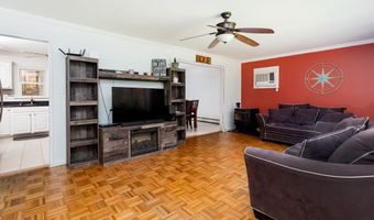 35 Mendes Rd, Danbury, CT 06811