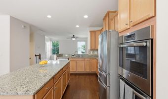 1004 Waymaker Ct, Apex, NC 27502
