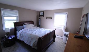 1308 Golf Course Rd, Altoona, PA 16601