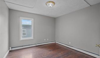 40 Fletcher St, Central Falls, RI 02863