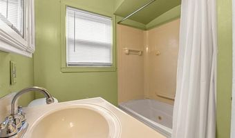15683 Keppen Ave, Allen Park, MI 48101