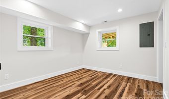 155 Oak Ter, Arden, NC 28704