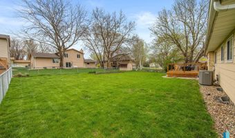 5804 W Westminster Dr, Sioux Falls, SD 57106