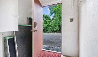 7460 Fair Oaks Dr, Amberley, OH 45237