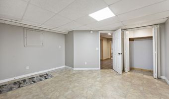 135 Fairway Dr 135, Cheshire, CT 06410