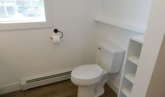 27 Maxwell Ln, Bangor, ME 04401