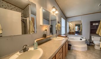 11727 Haven Ests, Adkins, TX 78101