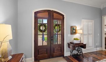 822 Osagian Cir, Brandon, MS 39042