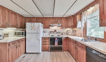 2883 South St, Allentown, PA 18103