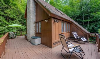 82 Pond Rd, Campton, NH 03223