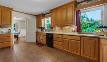92289 SVENSEN MARKET Rd, Astoria, OR 97103