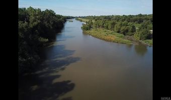 888 Lunsford St, Bay, AR 72411