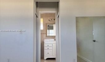 20200 NE 27th Ct 33, Aventura, FL 33180