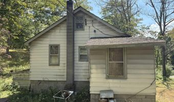 42 E Pond Lilly Rd, Ancram, NY 12502