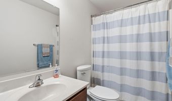 15 Bishop Cir, Albrightsville, PA 18210