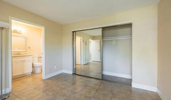 2566 WHITE OAK Pl 1, Escondido, CA 92027