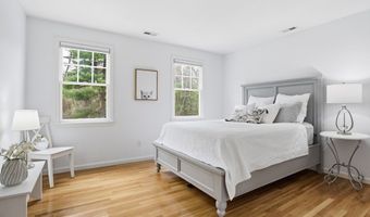 16 Chestnut St, Acton, MA 01720
