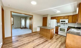 1410 SE Michael Dr, Ankeny, IA 50021