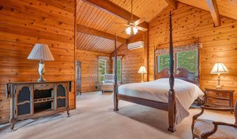 141 LONGVIEW Dr, Saylorsburg, PA 18353