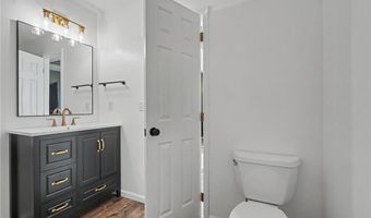 709 Flame Way, Baldwin City, KS 66006