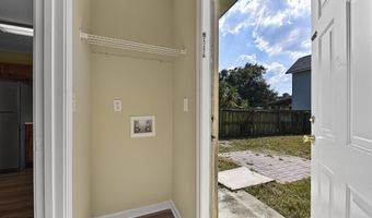 1984 MARY St, Atlantic Beach, FL 32233