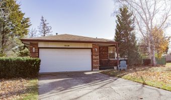 1849 W Spring Ridge Dr, Arlington Heights, IL 60004