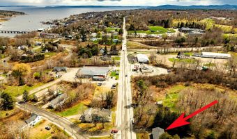 162 Waldo Ave, Belfast, ME 04915