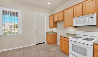 10461 Bridge Hvn, Apple Valley, CA 92308