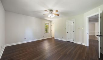 1002 Fair Oaks Ln, Apex, NC 27502