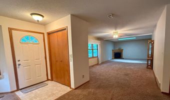 236 Wilson St, Alden, MN 56009