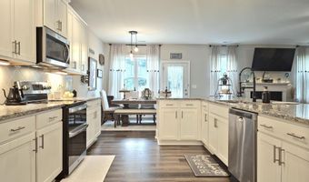 112 Star Valley Dr, Angier, NC 27501