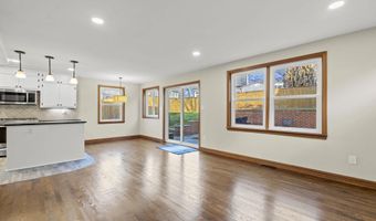 2551 23RD Rd N, Arlington, VA 22207