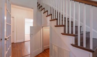 209 Randolph Cir, Ashland, VA 23005