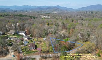 70 Queen Rd, Candler, NC 28715