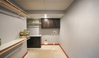 617 B Ave E, Albia, IA 52531