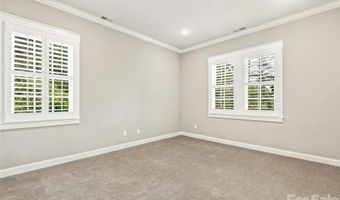 1 Cedar Chine Dr, Asheville, NC 28803