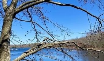 74 Blue Pond Trl, Hopkinton, RI 02832