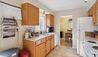 418 Darrow St, Albion, MI 49224