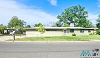 1422 S Country Club Cir, Carlsbad, NM 88220