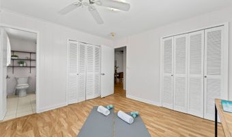 98-822 Kaamilo St, Aiea, HI 96701