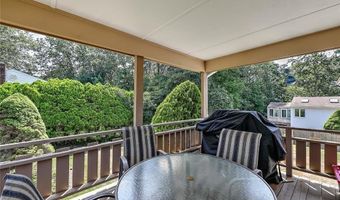 18 Sherri Dr, North Providence, RI 02911