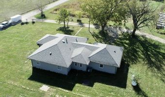 9660 Pratt Rd, Altoona, KS 66710