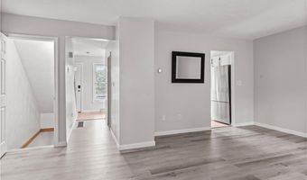 200 Heroux Blvd 203, Cumberland, RI 02864