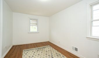 368 Grover Cleveland Hwy, Amherst, NY 14226