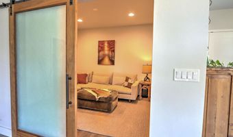 951 Hidden Valley Dr, Glenwood Springs, CO 81601