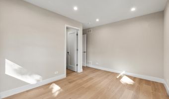415 N Haddow Ave, Arlington Heights, IL 60004