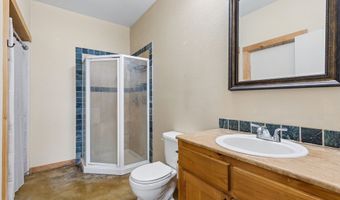 1087 County Road 2395, Alvord, TX 76225