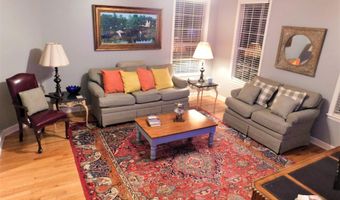 15 Meridian Rd, Beaufort, SC 29907