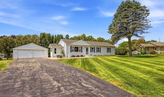 3045 Hales Mill Rd, Asbury, IA 52002